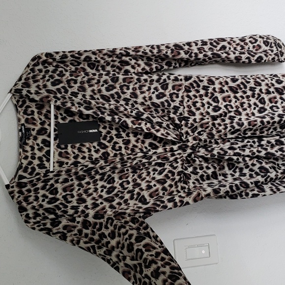 Sexy satin Leopard print mini dress NWT size XL - Picture 3 of 5